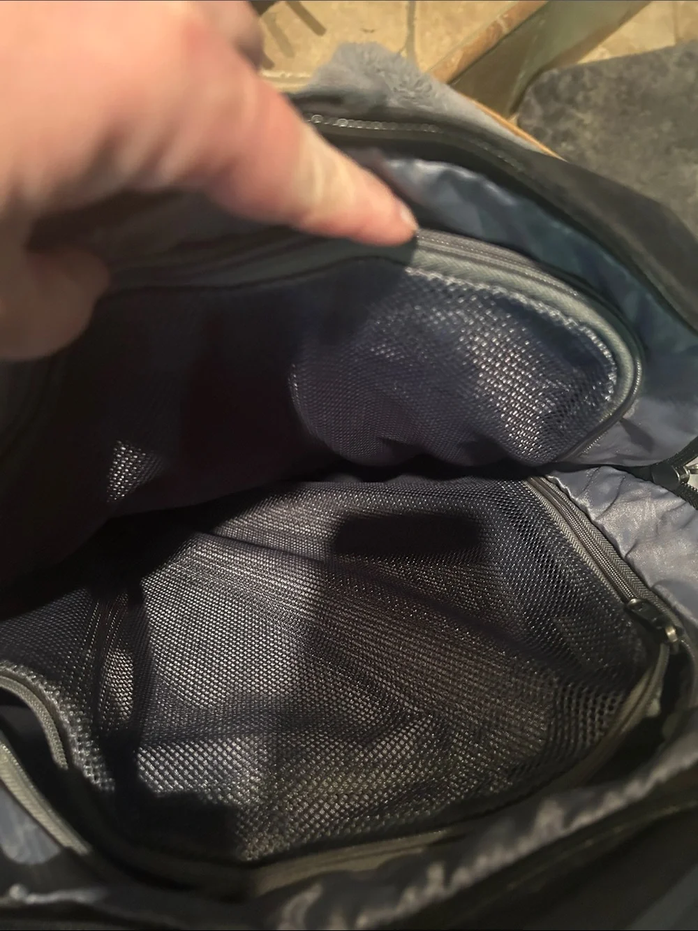 Eagle Creek Black Men's Backpack - Everyday Travel Pack VGUC